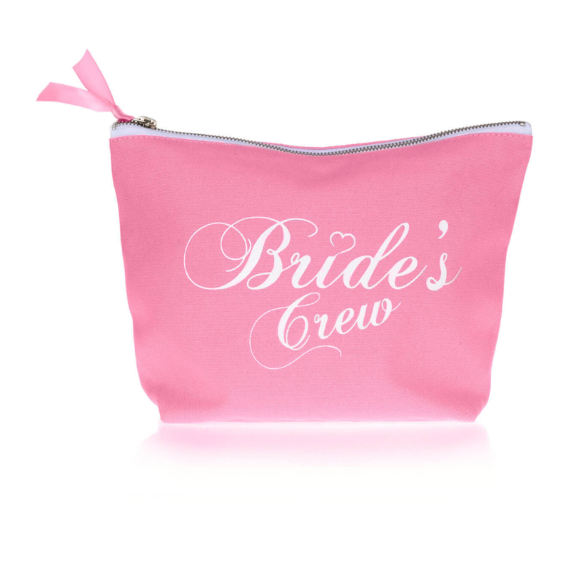 Roze toilettas voor bruidsmeisje met brides crew print