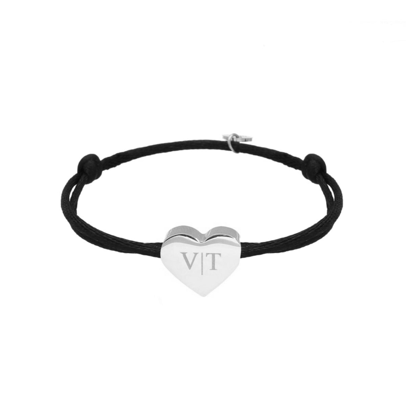 Satin heart initial armband zwart