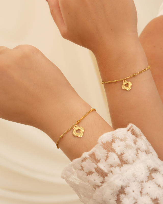 Clover heart bracelet goldplated