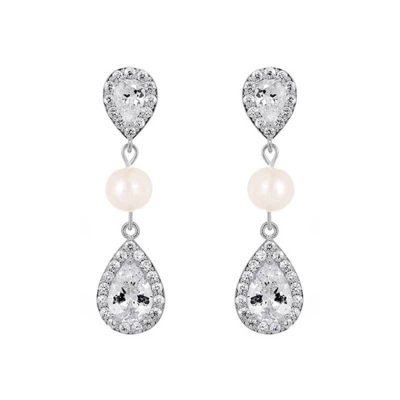 Daily Luxury Pearl Earrings I