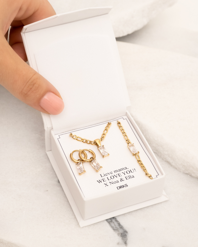 Special gift jewellery set goldplated