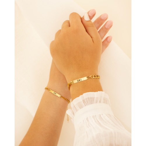 Moeder & Kind armband graveerbaar goud kleurig