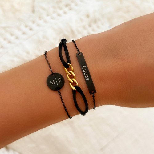 Naam armband zwart