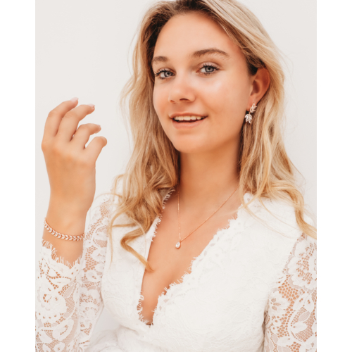 Daily Luxury Ketting V Rose Goud Kleurig