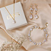 Gouden daily luxury ketting uit sieraden set