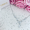 Druppelvormige ketting met bloemen