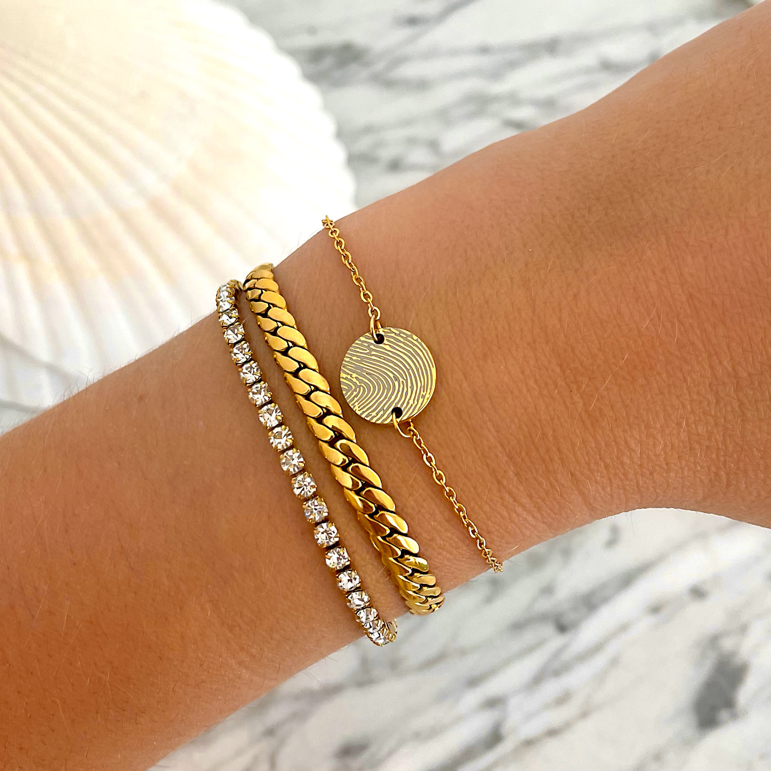 vingerafdruk-armparty-goud