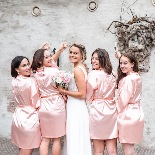 Wedding Wednesday: Kimono's voor de bride en haar bride's crew!